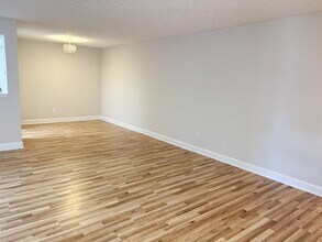 312 Park Ridge Cir in Marietta, GA - Building Photo - Building Photo