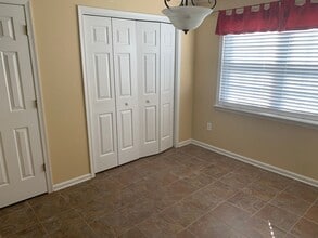 833 Levy Loop in Virginia Beach, VA - Building Photo - Building Photo