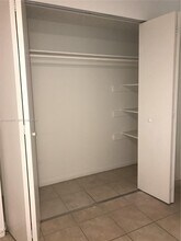 2525 Polk St in Hollywood, FL - Building Photo - Building Photo