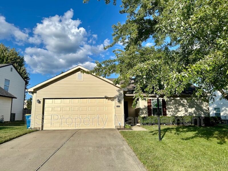 6021 Morning Dove Dr in Indianapolis, IN - Building Photo