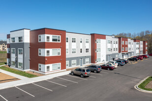 Dublin Heights in Mankato, MN - Building Photo