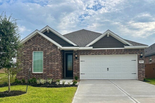 property at 1027 Rosewood Trl