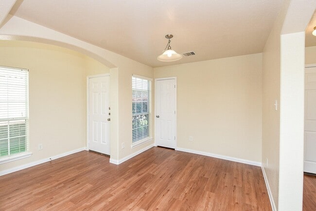 2518 Bammelwood Dr in Houston, TX - Building Photo - Building Photo