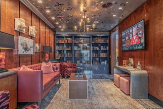 The National in Dallas, TX - Foto de edificio - Interior Photo