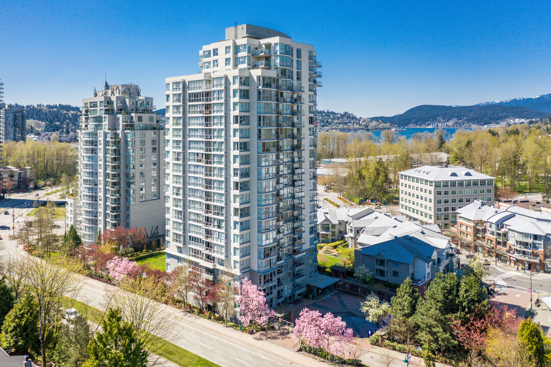 the Sinclair in Port Moody, BC - Building Photo