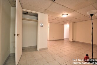 1160 Commonwealth Ave in Boston, MA - Building Photo - Building Photo