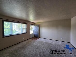 2556 9th Ave N in Billings, MT - Building Photo - Building Photo