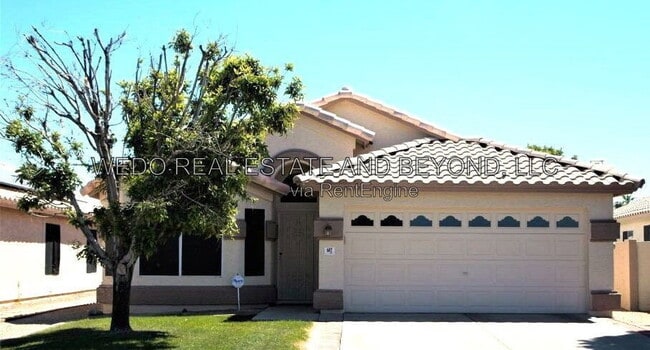 property at 687 E Baylor Ln