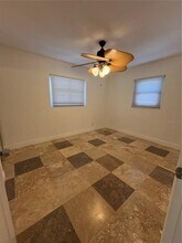 218 Lewis Blvd SE in St. Petersburg, FL - Building Photo - Building Photo