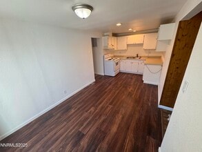 1741 Sue Way in Sparks, NV - Building Photo - Building Photo