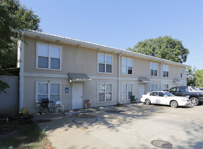 3010 Hamilton Rd in Columbus, GA - Foto de edificio - Building Photo