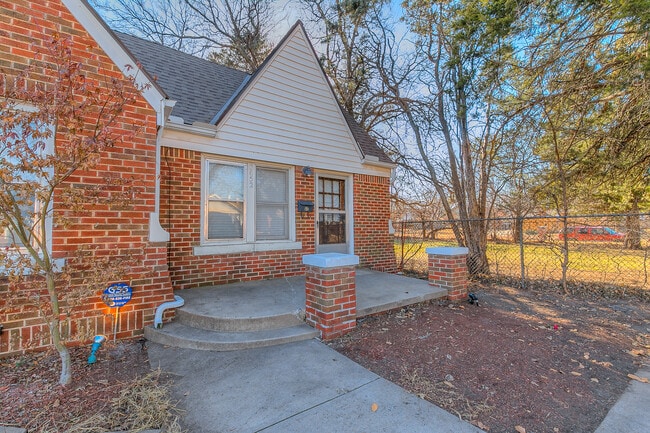 property at 2652 NW 16th St