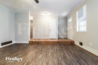 3704 Newport Dr in Gainesville, GA - Building Photo - Building Photo
