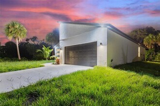 1250 Papillon St in North Port, FL - Foto de edificio - Building Photo