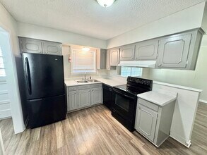 3688 Mozelle St in Memphis, TN - Building Photo - Building Photo