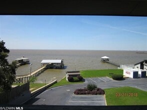 210 S Mobile St in Fairhope, AL - Building Photo - Building Photo
