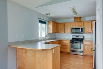 1101 NE Big Berry Loop in Oak Harbor, WA - Building Photo - Building Photo