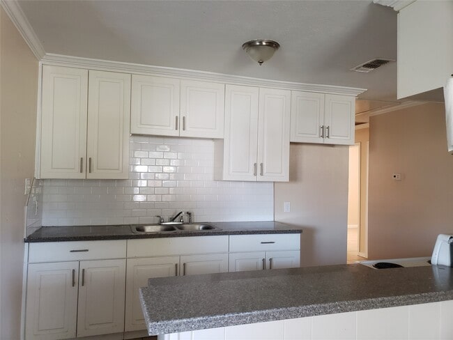 property at 733 W Live Oak St