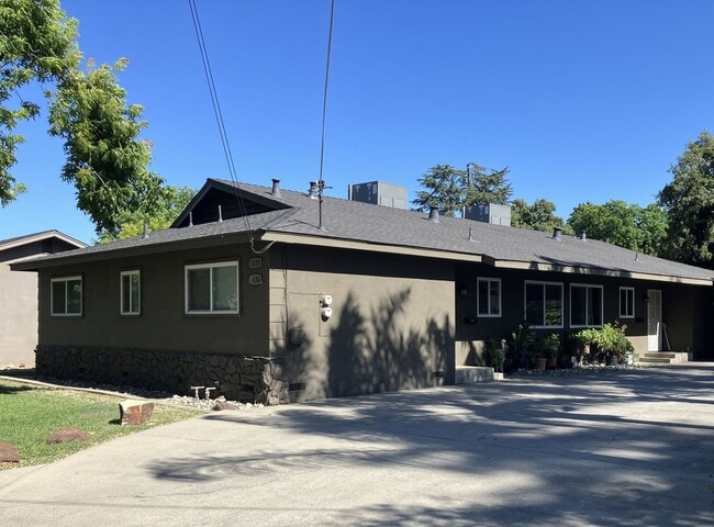 property at 1430 E Orangeburg Ave