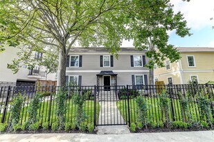 2509 Shakespeare St in Houston, TX - Building Photo