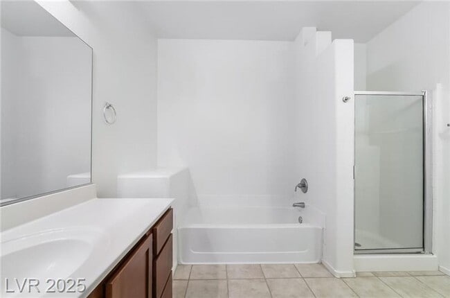 2291 W Horizon Ridge Pkwy