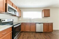 7703 Leather Market St photo'