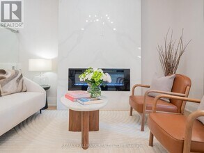 18 Millbrook Crescent in Toronto, ON - Building Photo - Building Photo