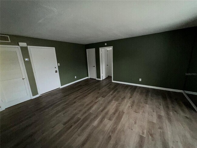 4325 W Bay to Bay Blvd in Tampa, FL - Building Photo - Building Photo