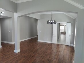 111 Parkhurst Ln in Allen, TX - Foto de edificio - Building Photo