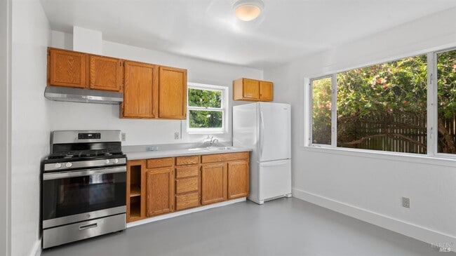 530 Ethel Ave in Mill Valley, CA - Building Photo - Building Photo