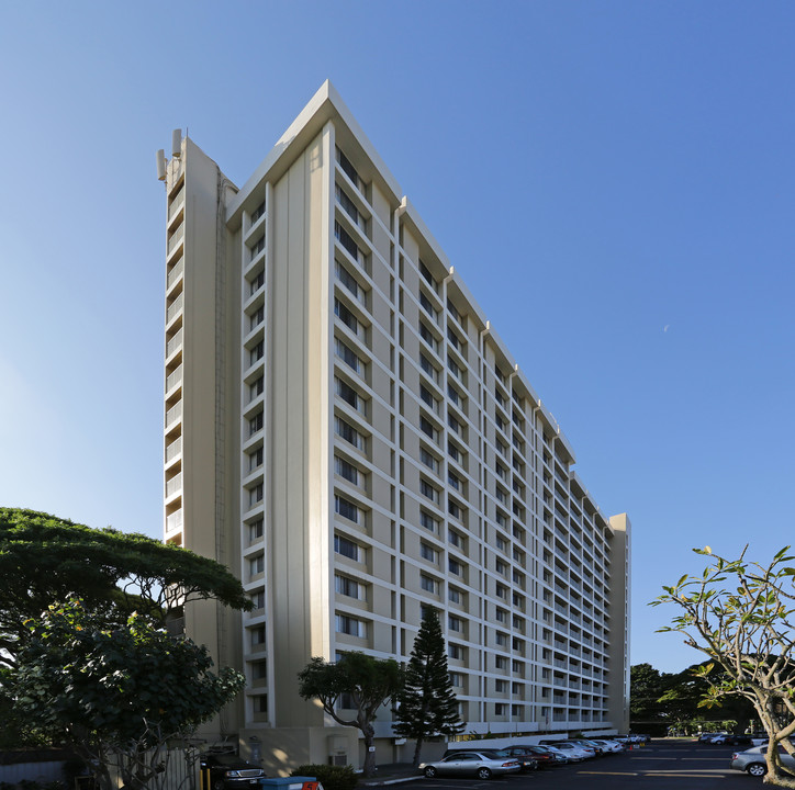 Malulani Hale in Honolulu, HI - Building Photo