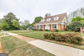 62 Indian Springs Dr in Forsyth, GA - Building Photo - Building Photo