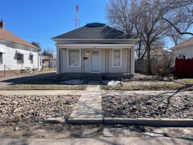 111 Douglas St in Sterling, CO - Building Photo - Building Photo