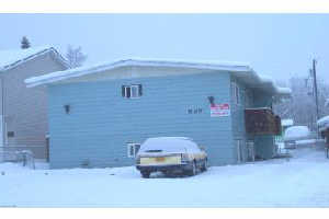 825 N Bliss St in Anchorage, AK - Building Photo