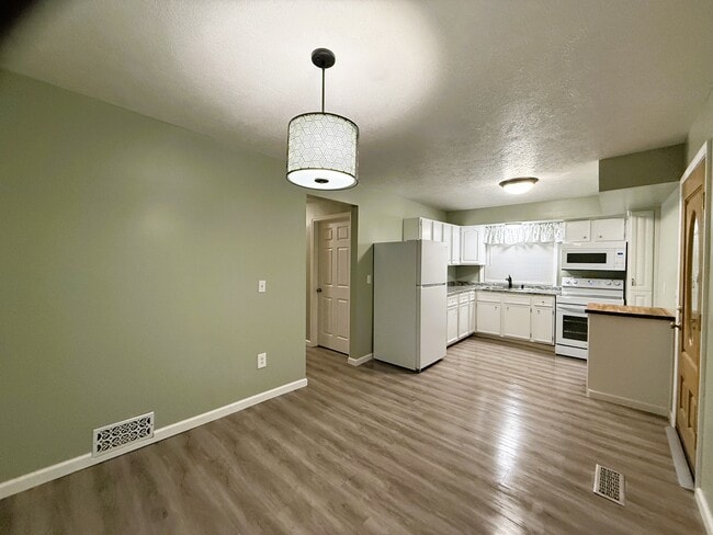 412 Depot St, Unit 1