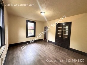 1250 Blackadore Ave in Pittsburgh, PA - Building Photo - Building Photo