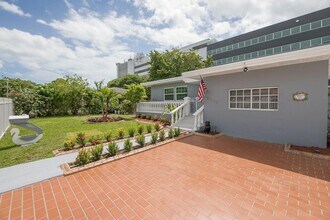 2150 SW 21st Ter in Miami, FL - Building Photo - Building Photo