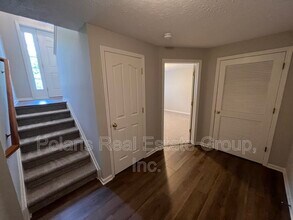 8428 Clayhurst Dr in Indianapolis, IN - Building Photo - Building Photo