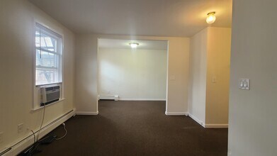 77 Colgate St in Jersey City, NJ - Building Photo - Building Photo