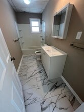 85 Deane St in New Bedford, MA - Building Photo - Building Photo