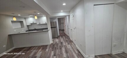 3110 N Western Ave, Unit 1 in Chicago, IL - Building Photo - Building Photo