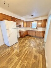 1214 S Washington St in Enid, OK - Foto de edificio - Building Photo