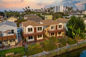 2814 Grand Canal in Venice, CA - Building Photo - Building Photo