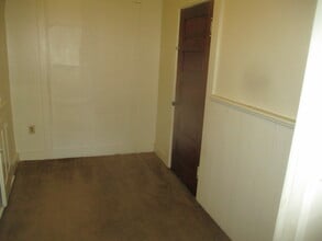 1108 Paul St in Ottawa, IL - Building Photo - Building Photo