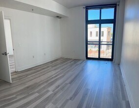 2120 Vermont Ave NW in Washington, DC - Building Photo - Building Photo