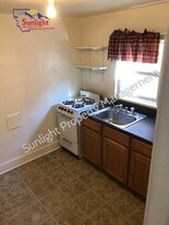 7 Montana Ave in Laurel, MT - Building Photo