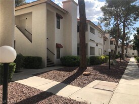 6673 W Tropicana Ave in Las Vegas, NV - Building Photo