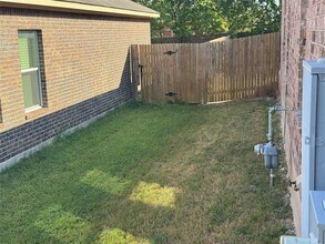 2921 Bridekirk Dr in Round Rock, TX - Building Photo - Building Photo