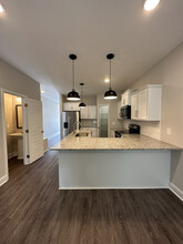 200 B St in Clarksville, TN - Foto de edificio - Building Photo