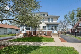 362 Evans Ave in Aurora, IL - Building Photo